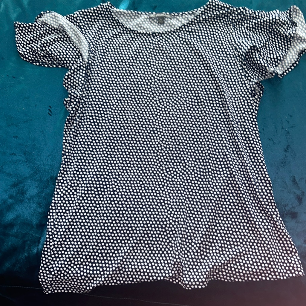 Nice Polk Dotted Pattern